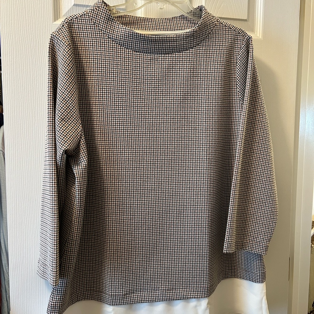 Ann Taylor Harringbone 3/4 sleeve top with faux blouse bottom